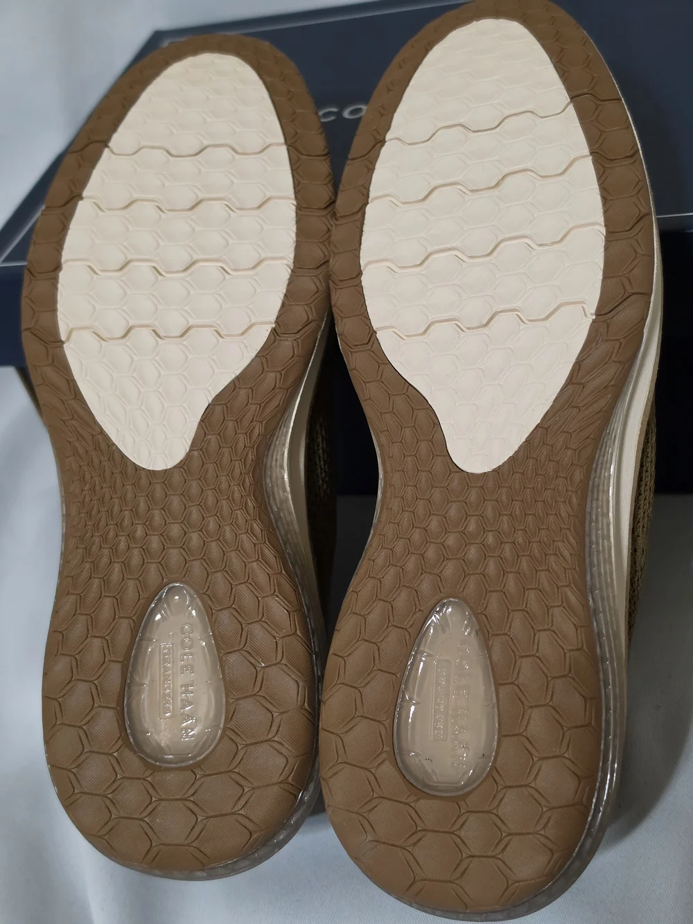 COLE HAAN ØriginalGrand Energyweave Stitchlite Wingtip Oxfords Men Size 9 (NWOT)